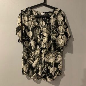 Charming Charlie | floral top